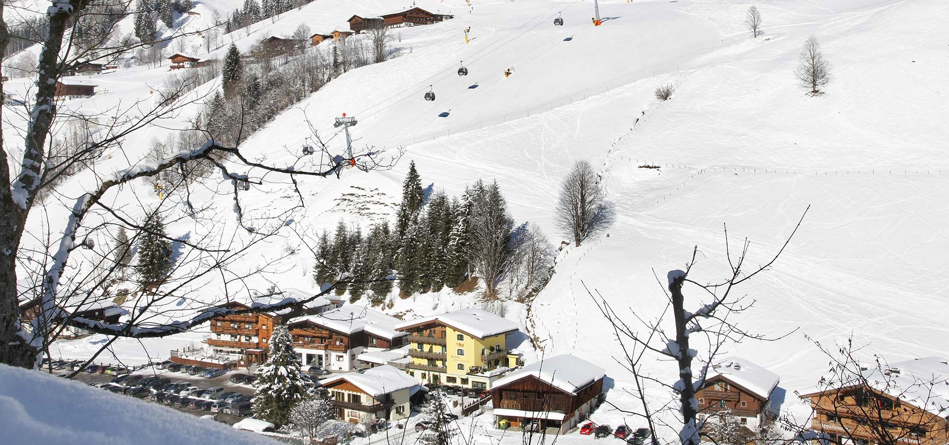winter skiurlaub saalbach