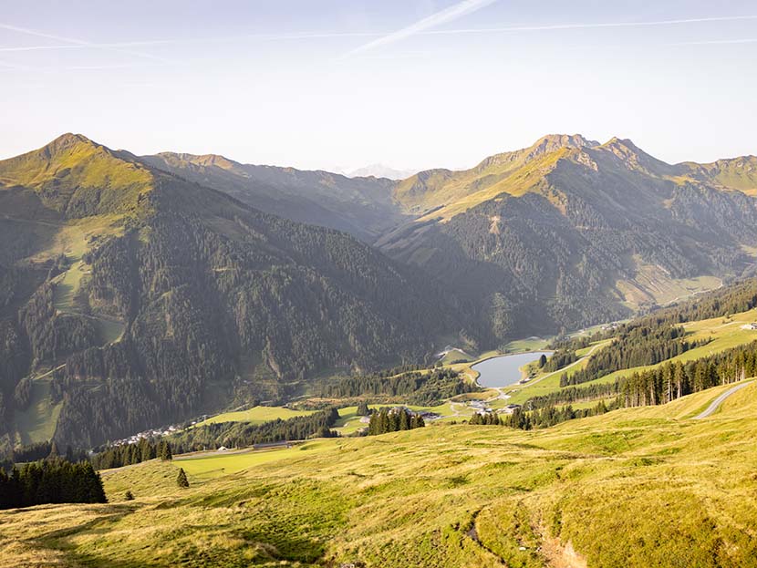 urlaub saalbach hochalm hinterglemm speicherteich