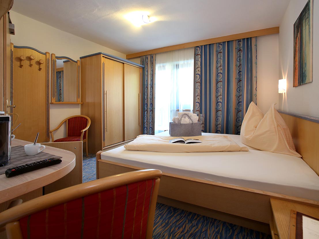 01 einzelzimmer edermichaela saalbach