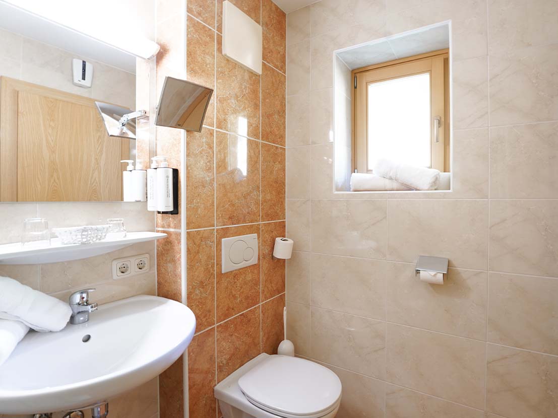 eder michaela bad zimmer standard 15